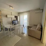 Jico Travel - Joni Apartman Vlora