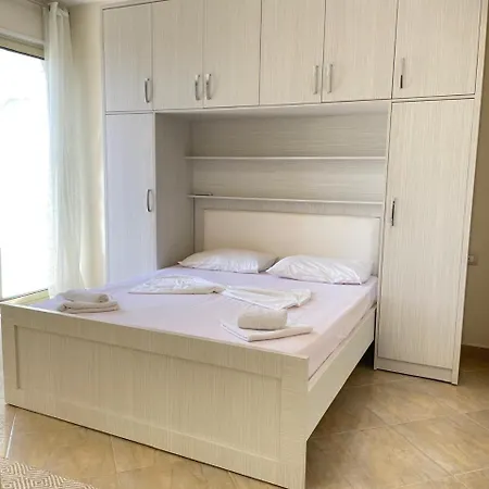 Jico Travel - Joni Appartement